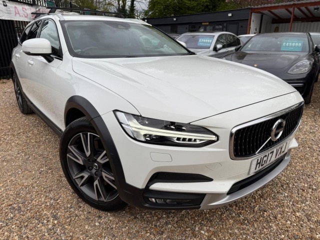 VOLVO V90 CROSS COUNTRY 2.0 T6 Pro Auto AWD Euro 6 (s/s) 5dr (2017/17)