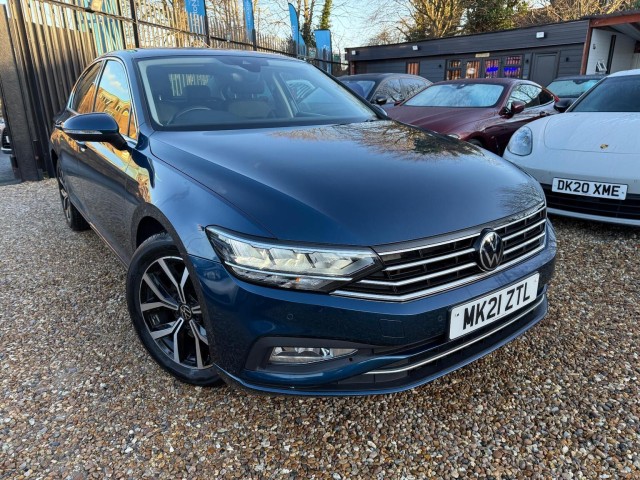 VOLKSWAGEN PASSAT 1.5 TSI EVO SEL DSG Euro 6 (s/s) 4dr (2021/21)