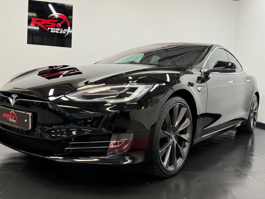 TESLA MODEL S