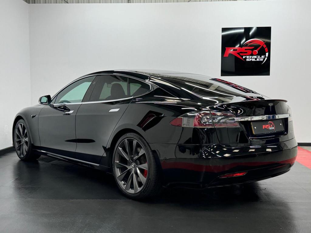 TESLA MODEL S