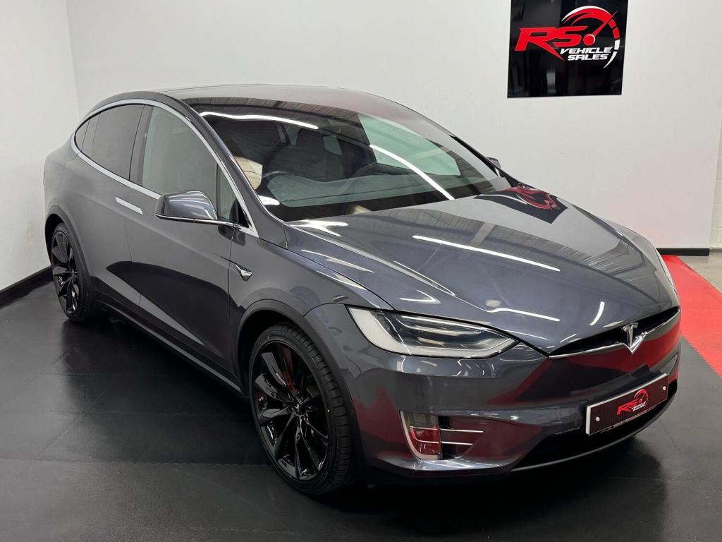 TESLA MODEL X