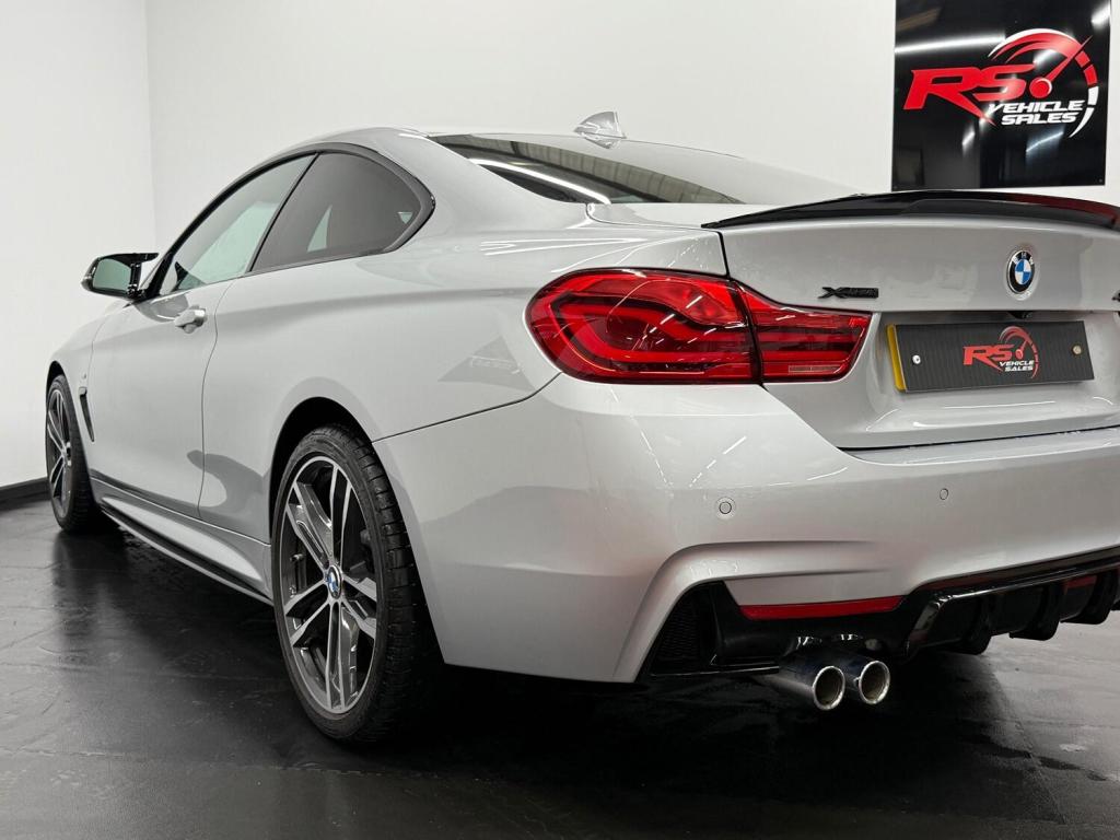 BMW 4 SERIES
