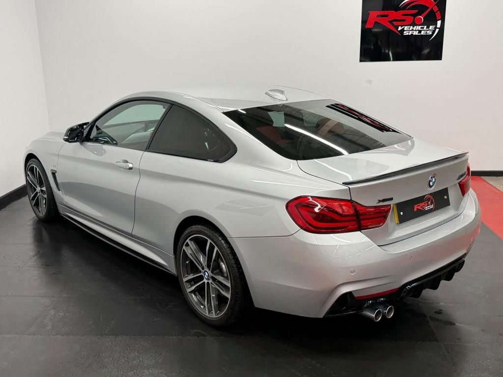 BMW 4 SERIES