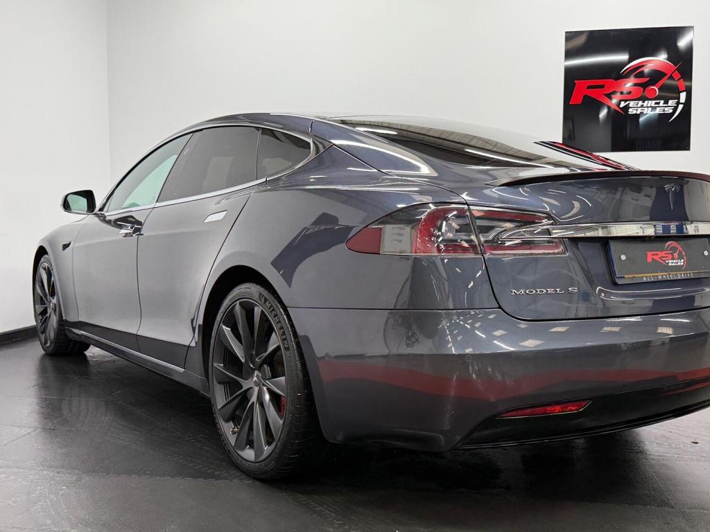TESLA MODEL S