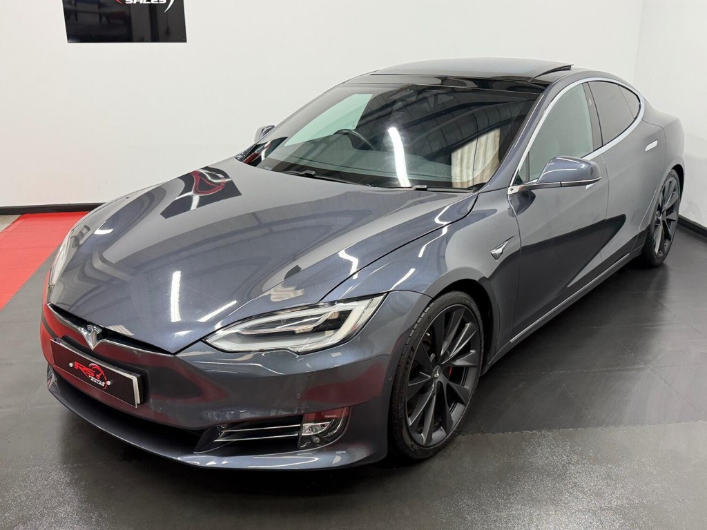 TESLA MODEL S