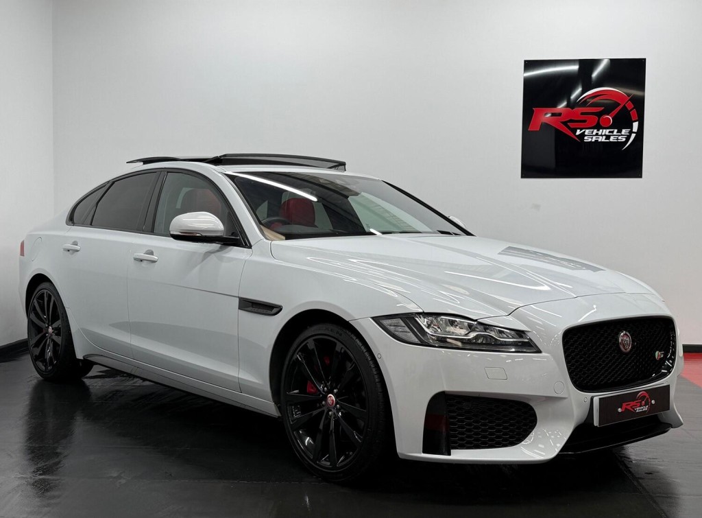 JAGUAR XF