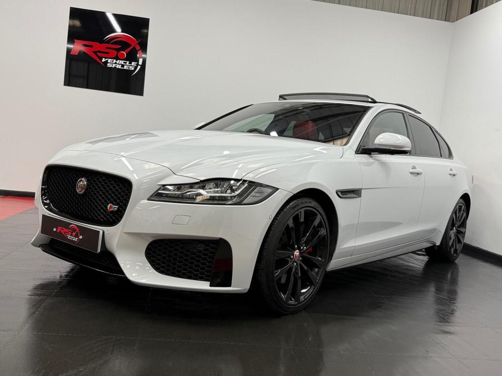 JAGUAR XF