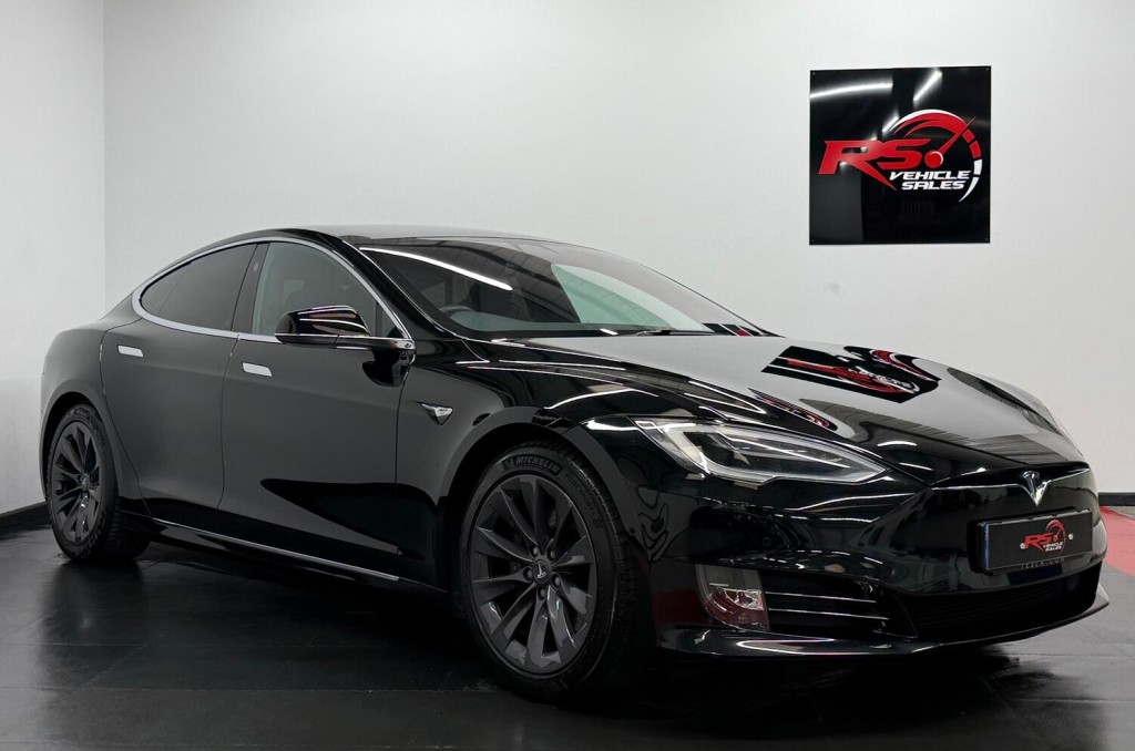 TESLA MODEL S