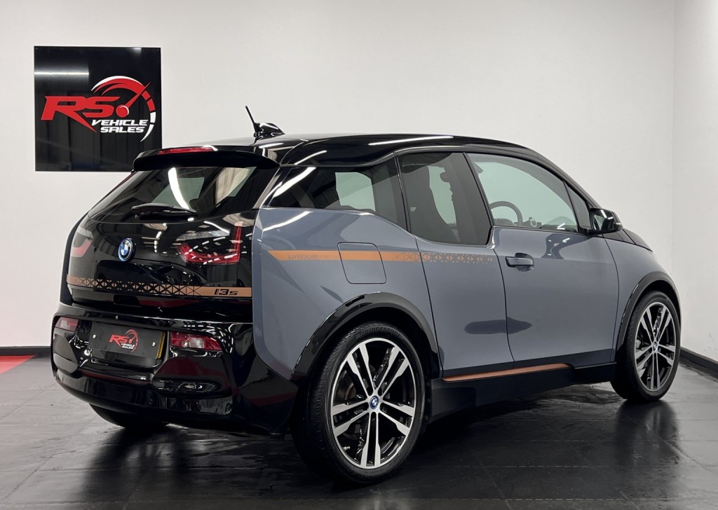 BMW I3