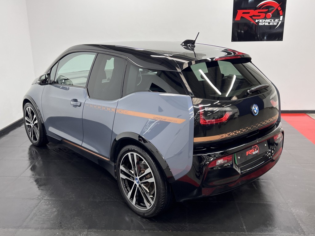 BMW I3