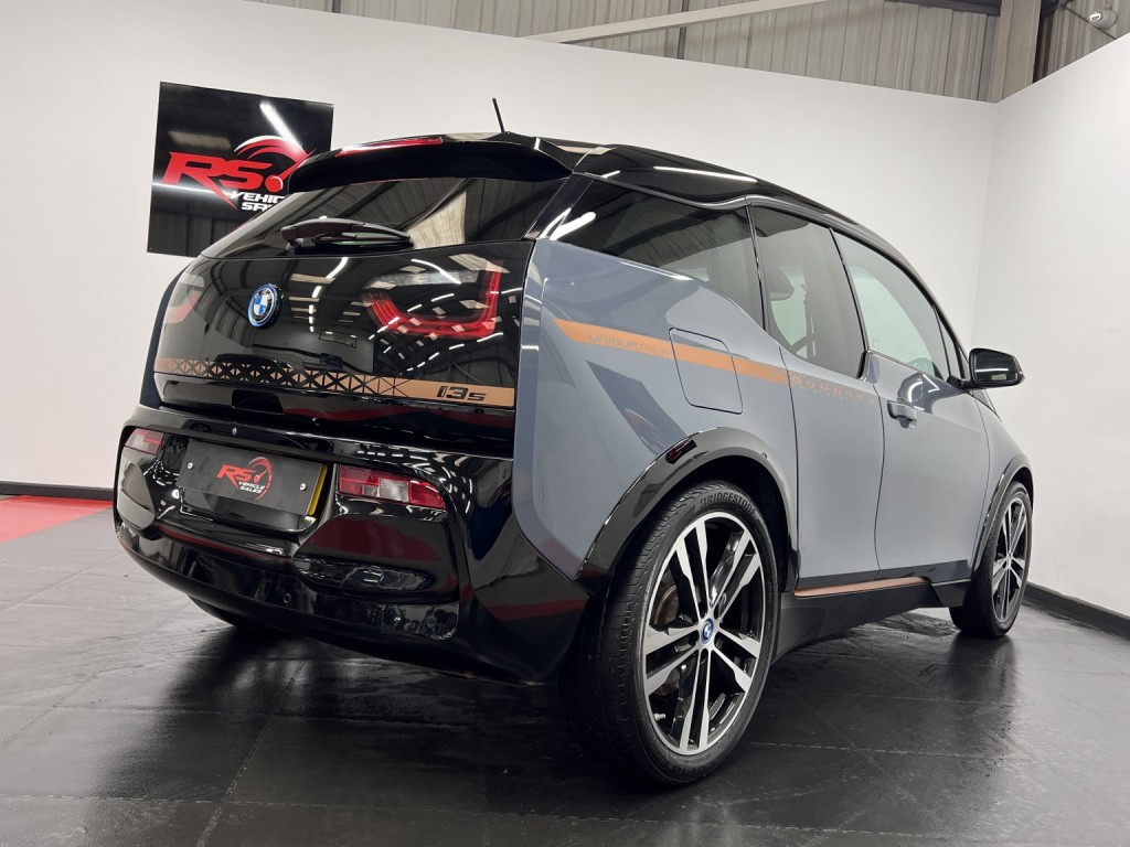 BMW I3