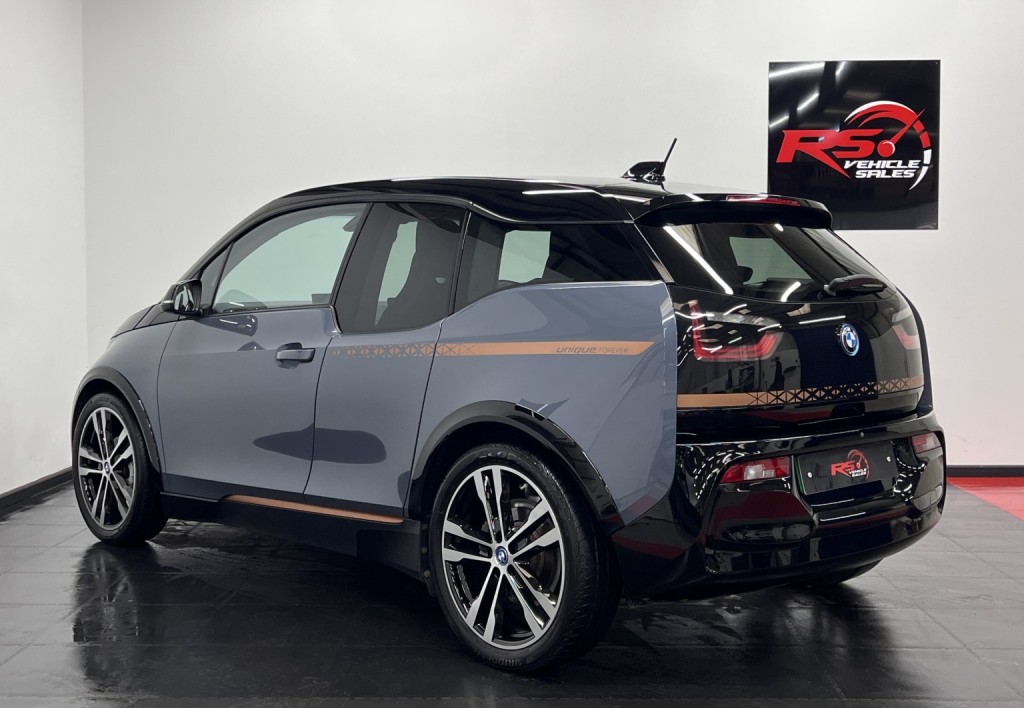 BMW I3