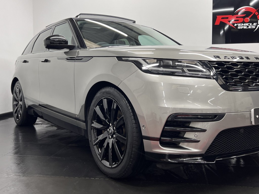 LAND ROVER RANGE ROVER VELAR