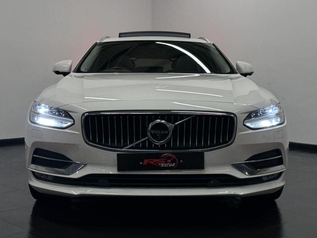 VOLVO V90