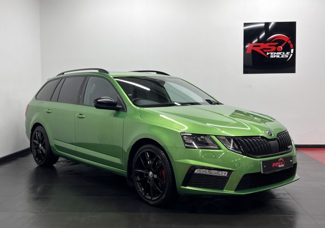 SKODA OCTAVIA 2.0 TDI vRS Estate 5dr Diesel DSG 4WD Euro 6 (s/s) (184 ps) (2017/67)