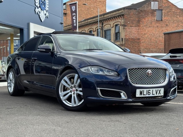 JAGUAR XJ
