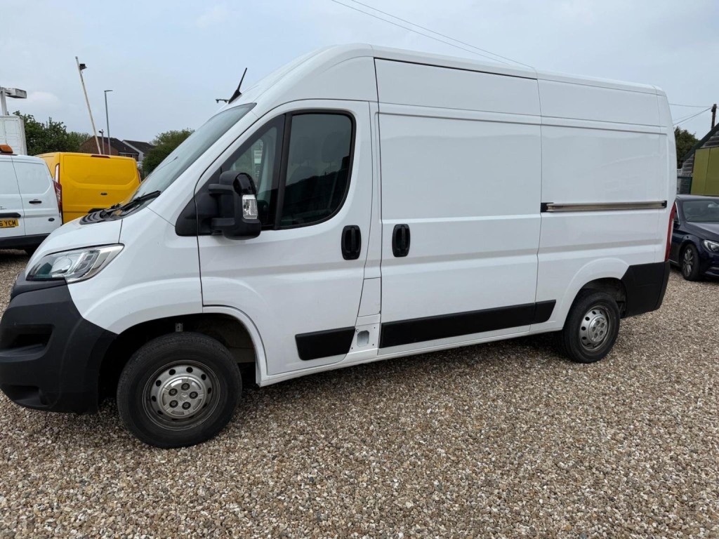 VAUXHALL MOVANO