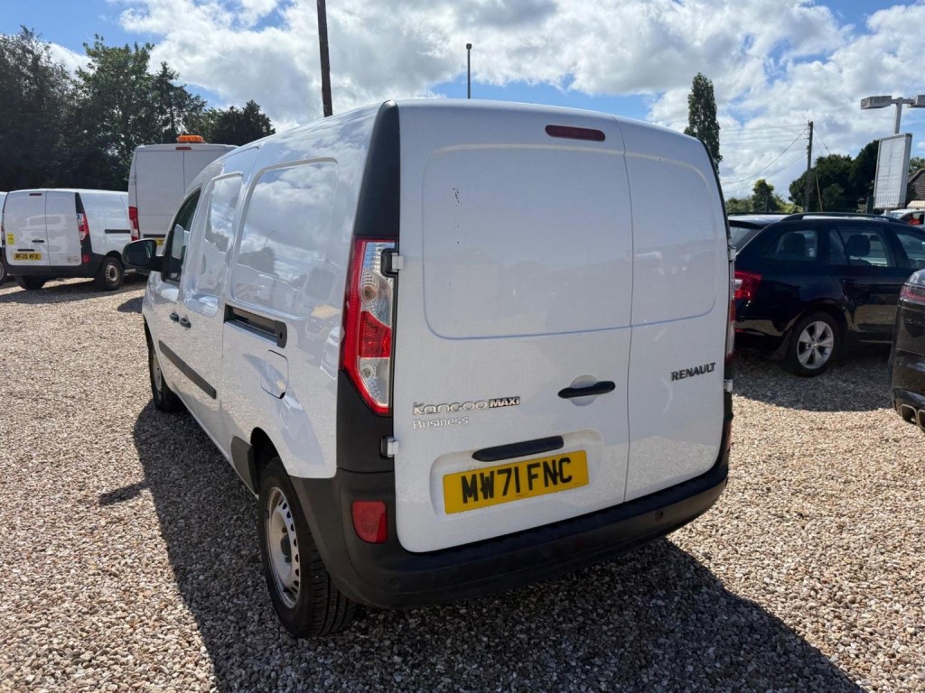 RENAULT KANGOO MAXI