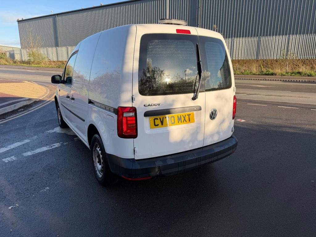 VOLKSWAGEN CADDY