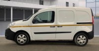 NISSAN NV250