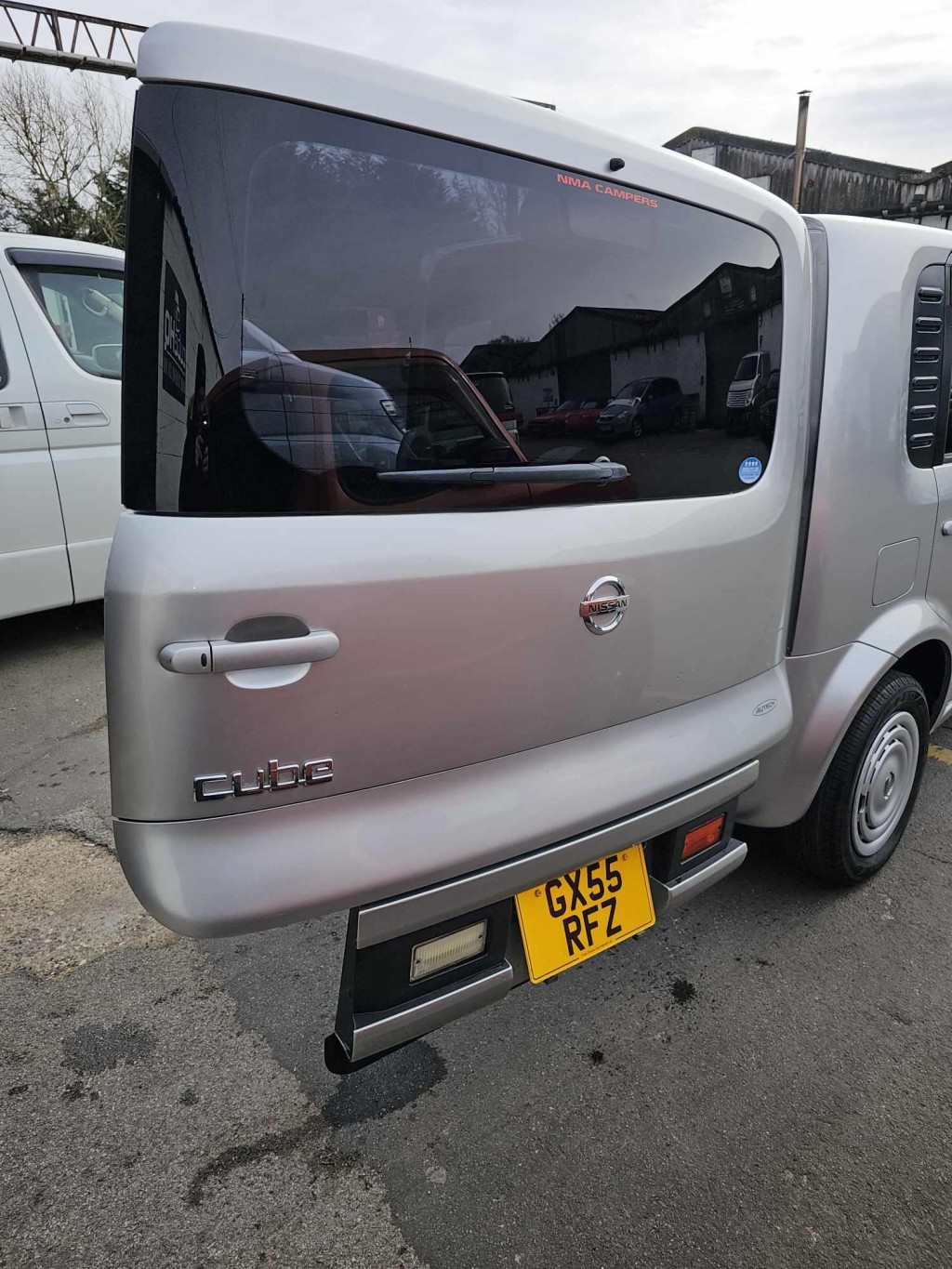 NISSAN CUBE