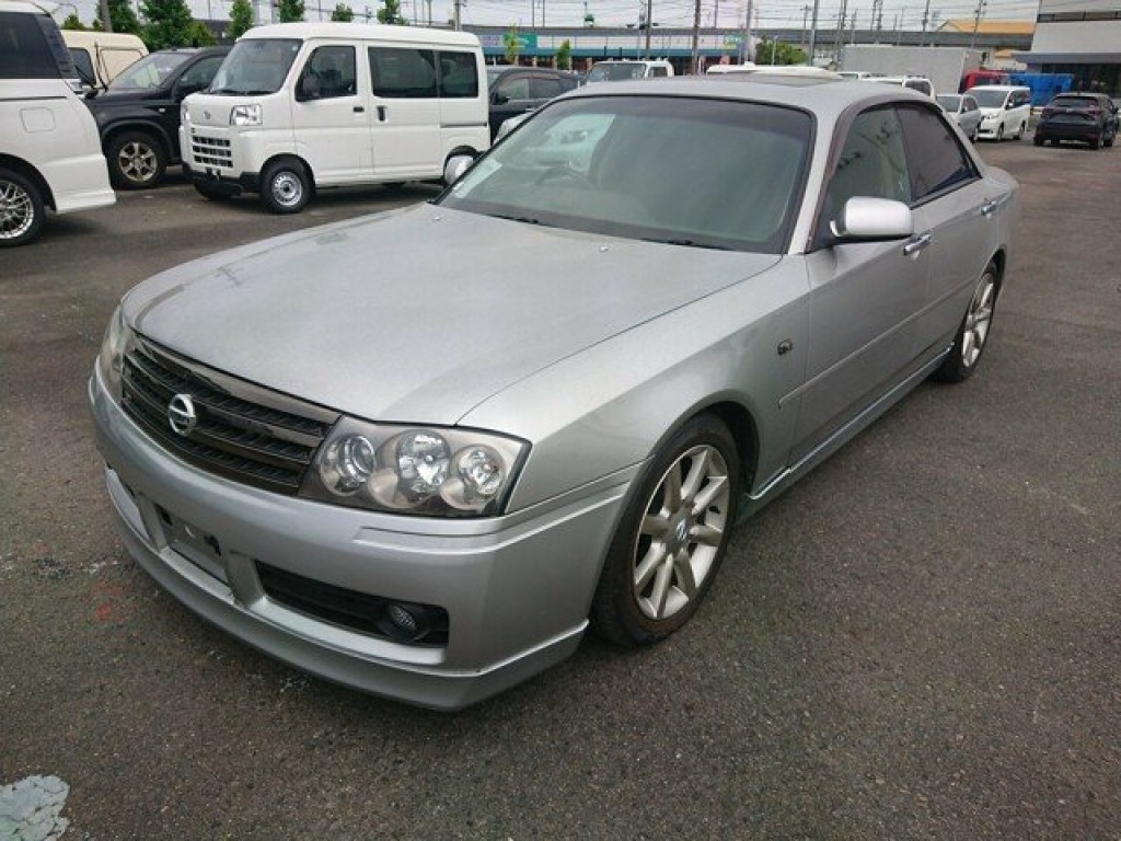 NISSAN GLORIA