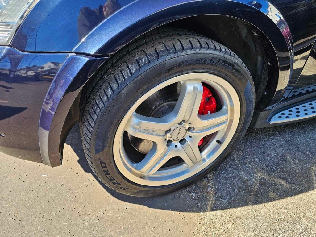 MERCEDES-BENZ M CLASS