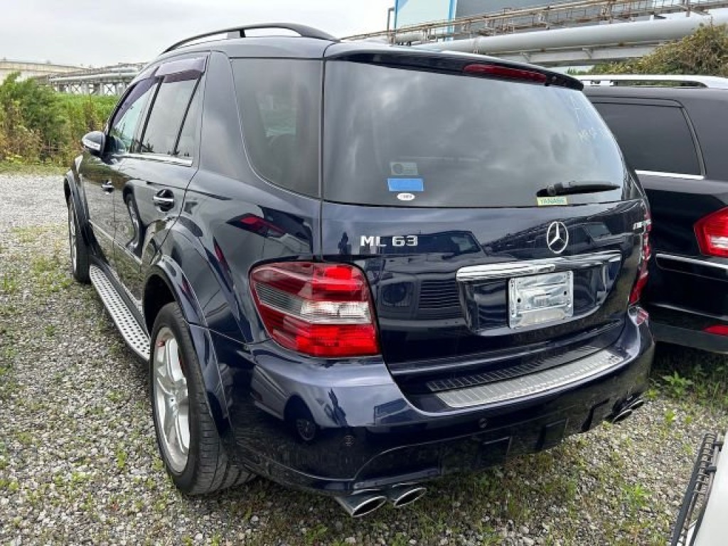 MERCEDES-BENZ M CLASS