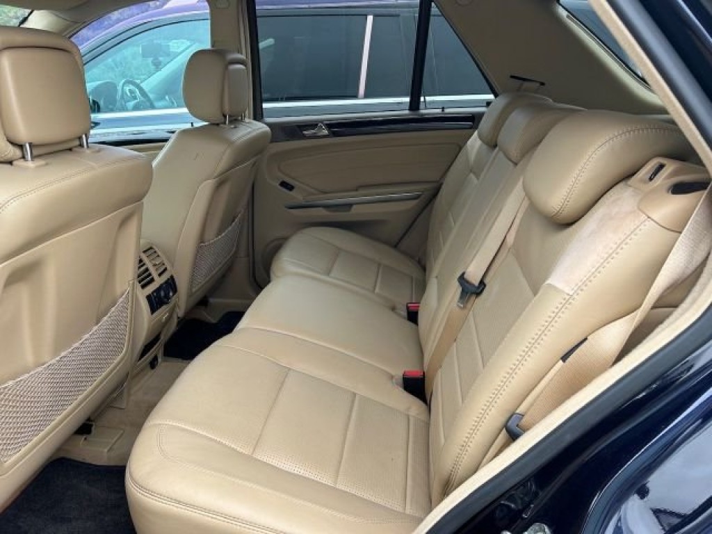 MERCEDES-BENZ M CLASS