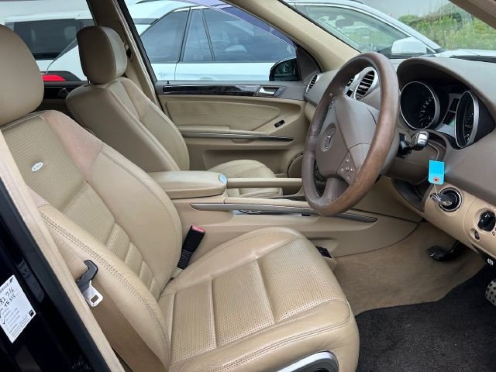 MERCEDES-BENZ M CLASS