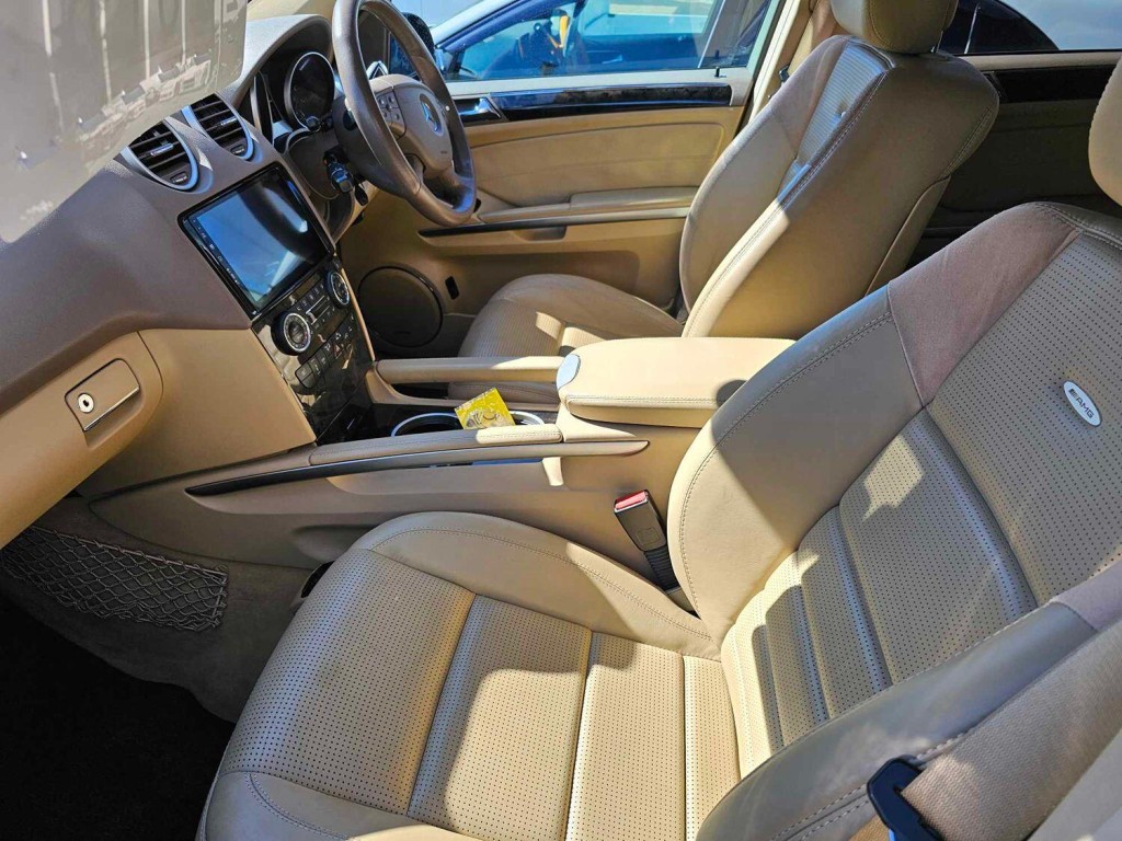 MERCEDES-BENZ M CLASS