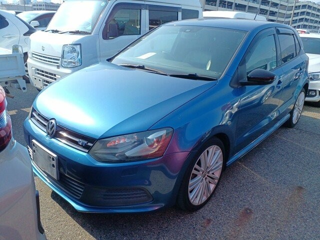 VOLKSWAGEN POLO GT