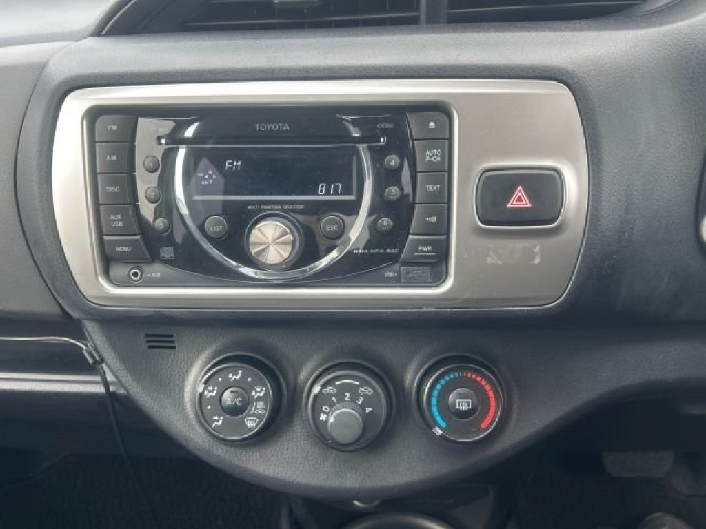 TOYOTA VITZ