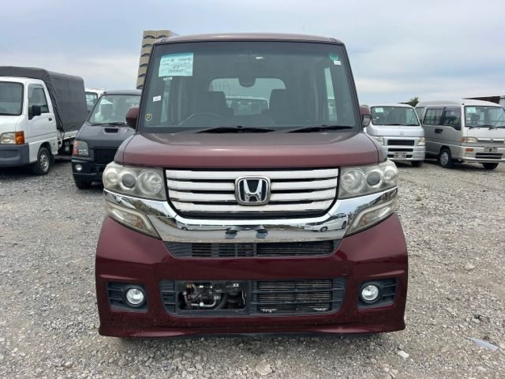 HONDA N-BOX