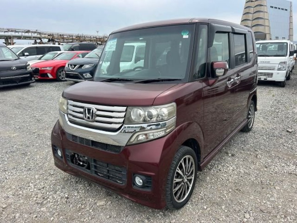 HONDA N-BOX