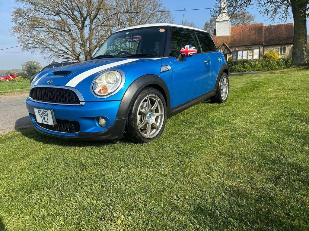 MINI HATCH COOPER S
