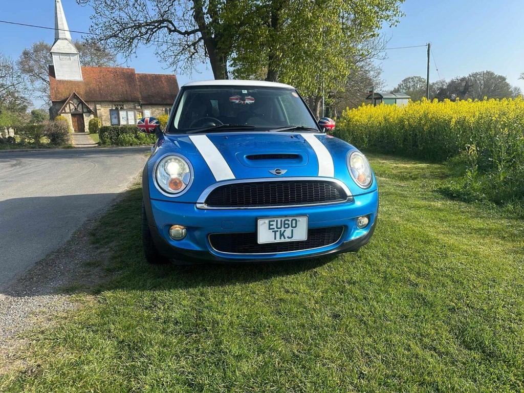 MINI HATCH COOPER S