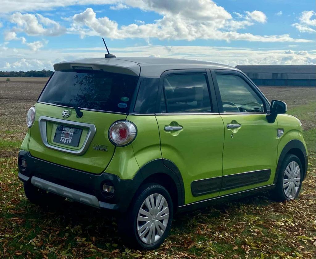 DAIHATSU CAST