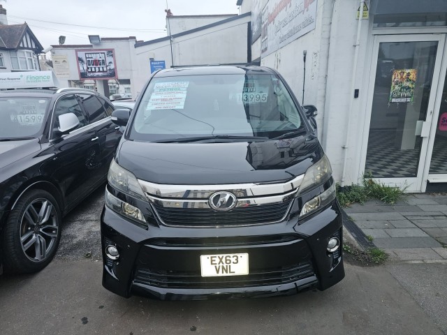 TOYOTA VELLFIRE 3.5 Z Golden Eyes II 7 Seater Auto fresh import
