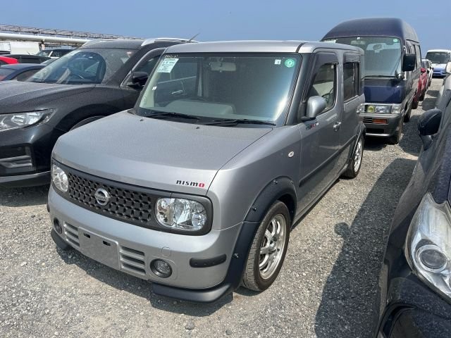 NISSAN CUBE 1.5 Cubic 7 seater Super Charged