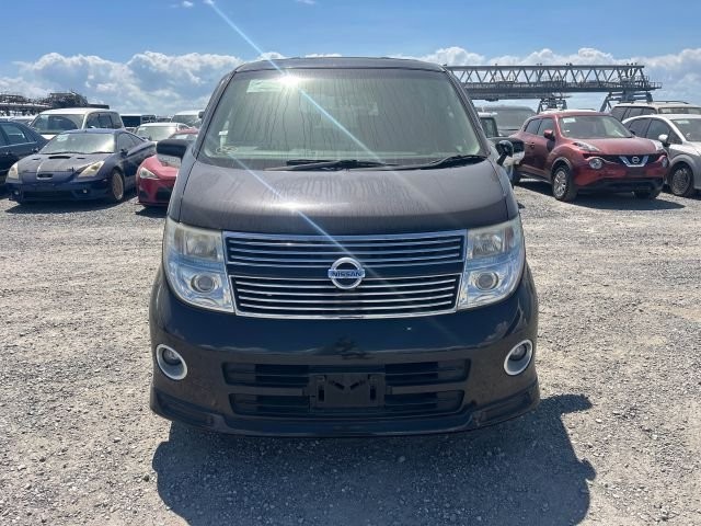 NISSAN ELGRAND 4WD Highway Star