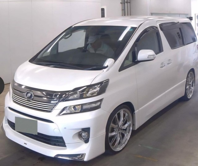 TOYOTA VELLFIRE 