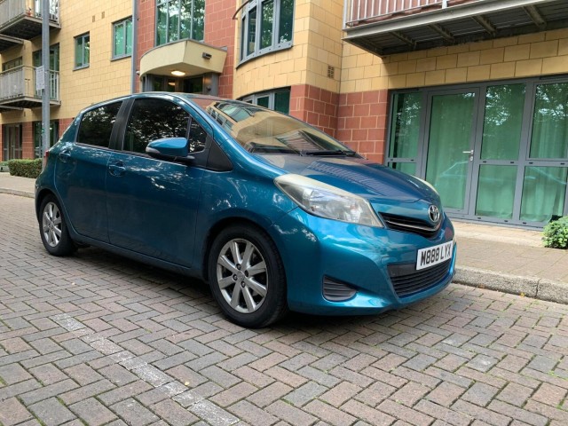 TOYOTA YARIS 1.33 Dual VVT-i TR Euro 5 5dr