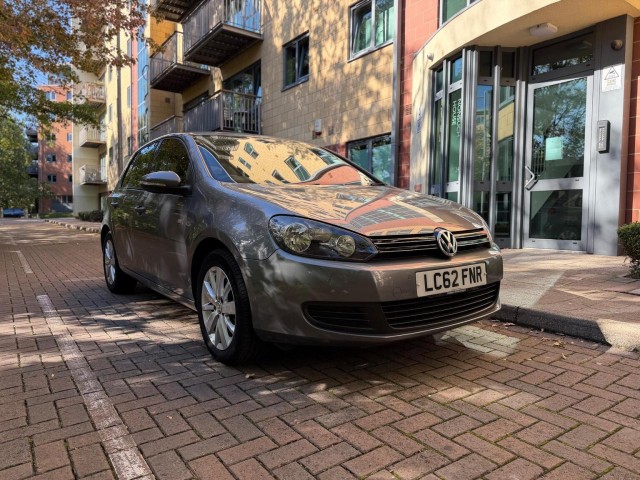 VOLKSWAGEN GOLF 1.4 TSI Match DSG Euro 5 5dr