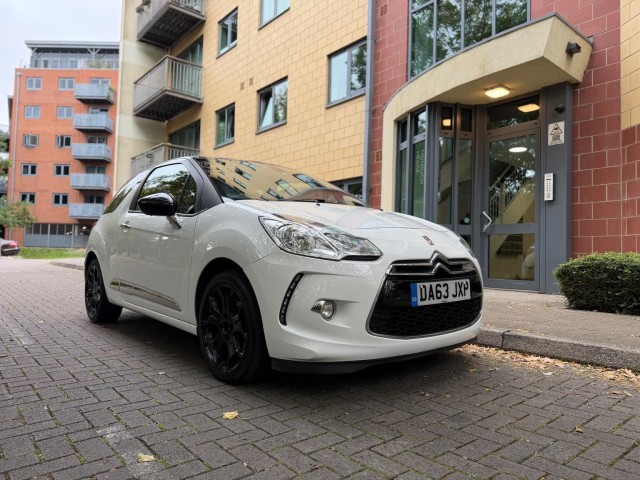 CITROEN DS3 1.6 VTi DStyle Plus Euro 5 3dr