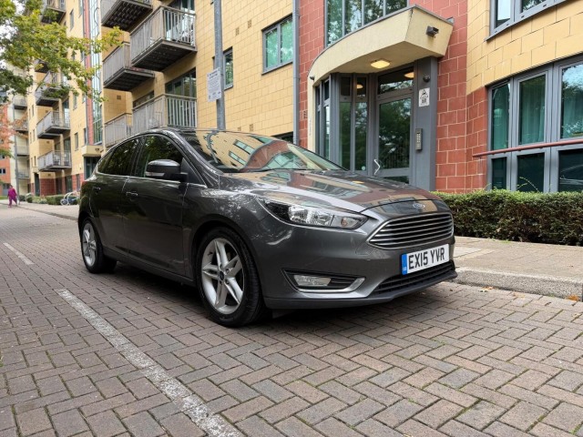 FORD FOCUS 1.0T EcoBoost Titanium Euro 6 (s/s) 5dr