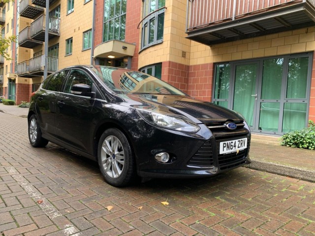 FORD FOCUS 1.0T EcoBoost Titanium Navigator Euro 5 (s/s) 5dr