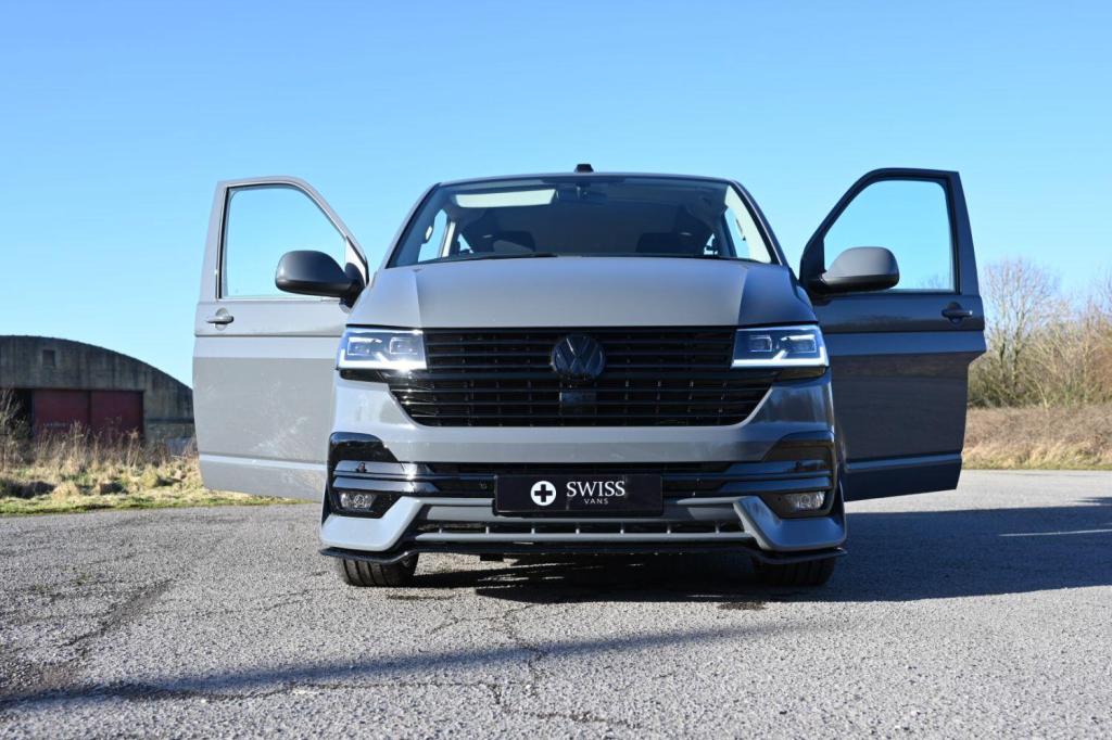 VOLKSWAGEN TRANSPORTER