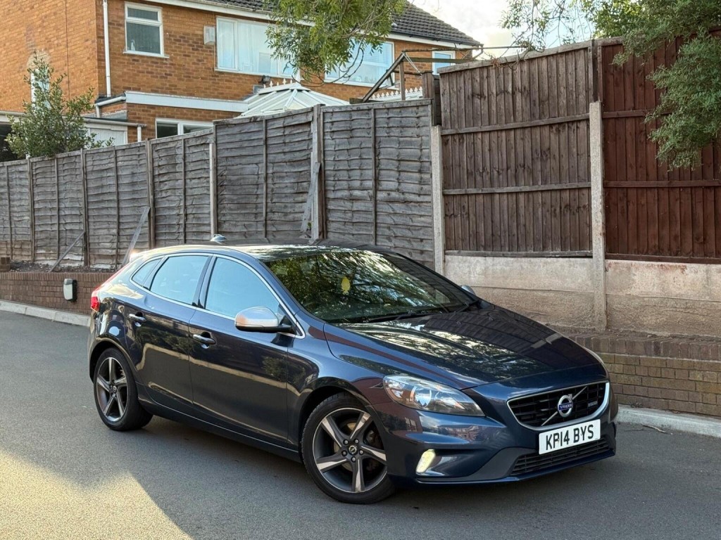VOLVO V40 1.6 D2 R-Design Euro 5 (s/s) 5dr