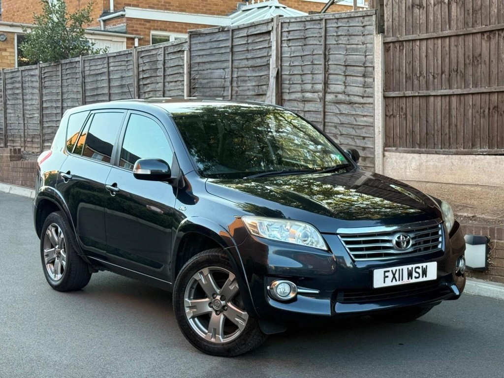 TOYOTA RAV4 2.2 D-CAT SR Auto 4WD Euro 5 5dr